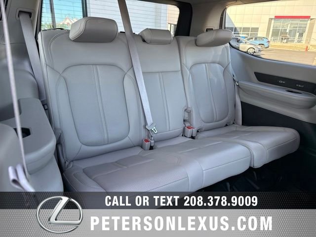 Used 2022 White Jeep Series III image 21
