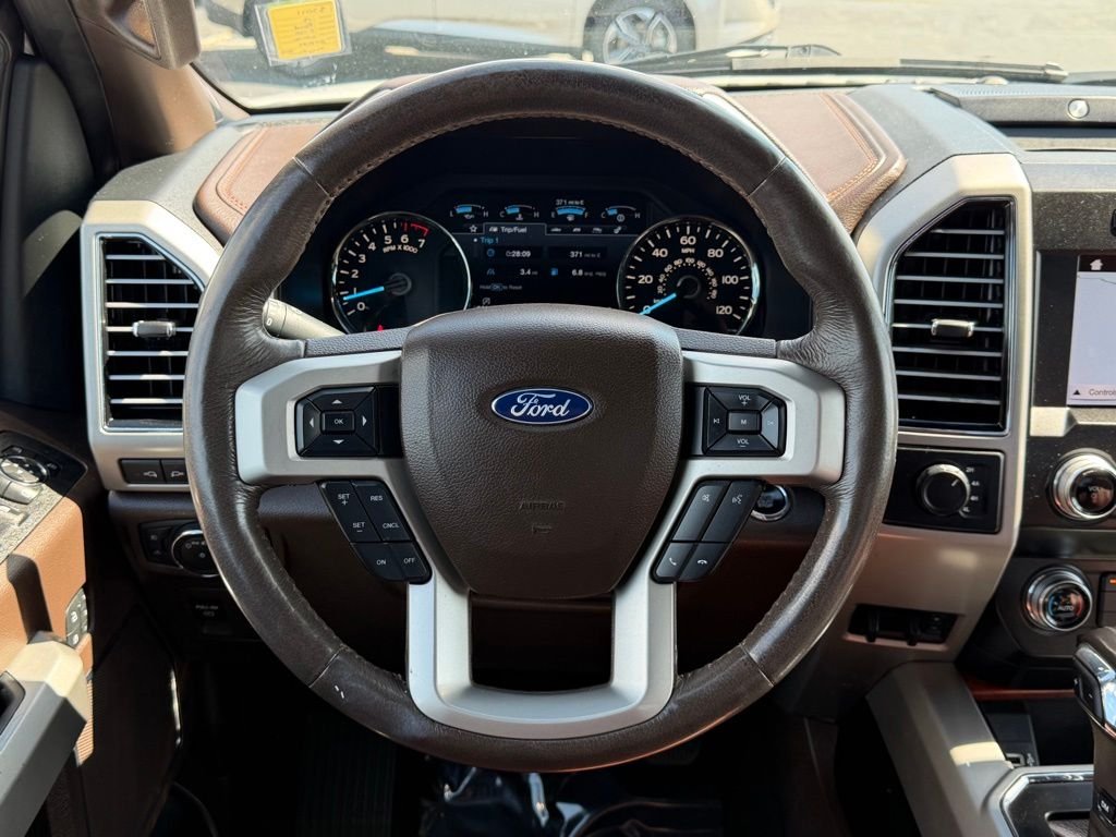 Used 2019 White Ford King Ranch image 28