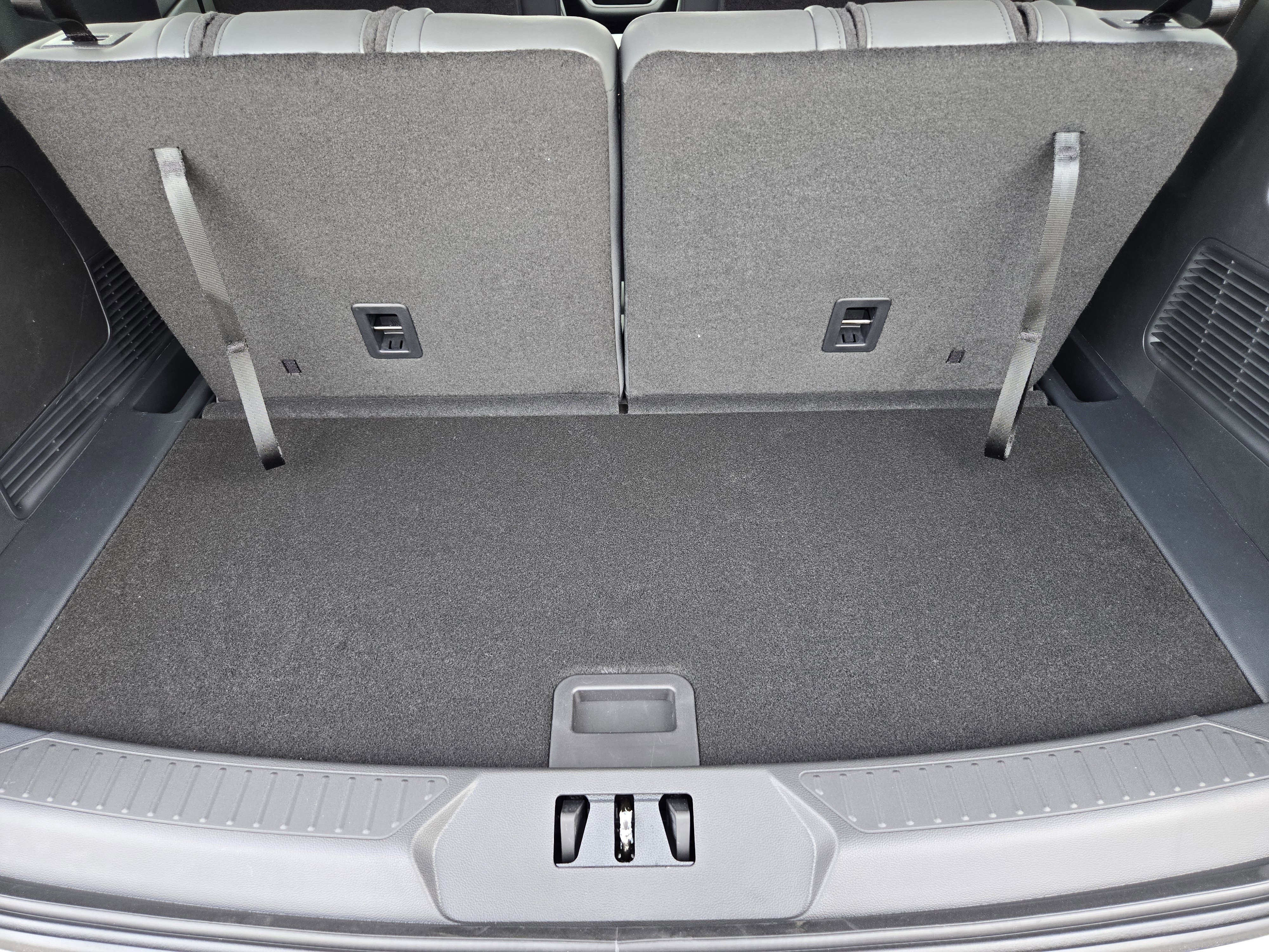 New 2026 Carbonized Gray Metallic Ford Active image 21