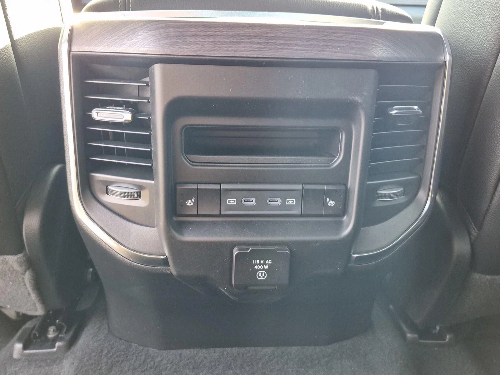 New 2026 Serrano-Green Metallic Exterior Paint RAM Laramie image 18