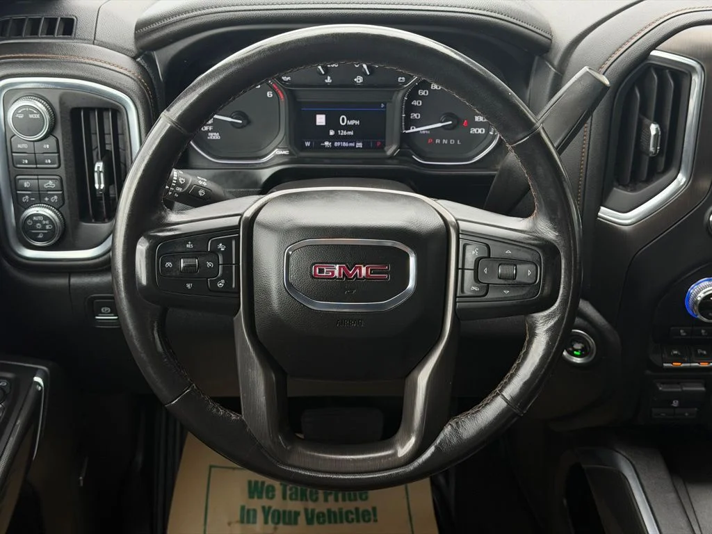 Used 2021 White GMC AT4 image 16