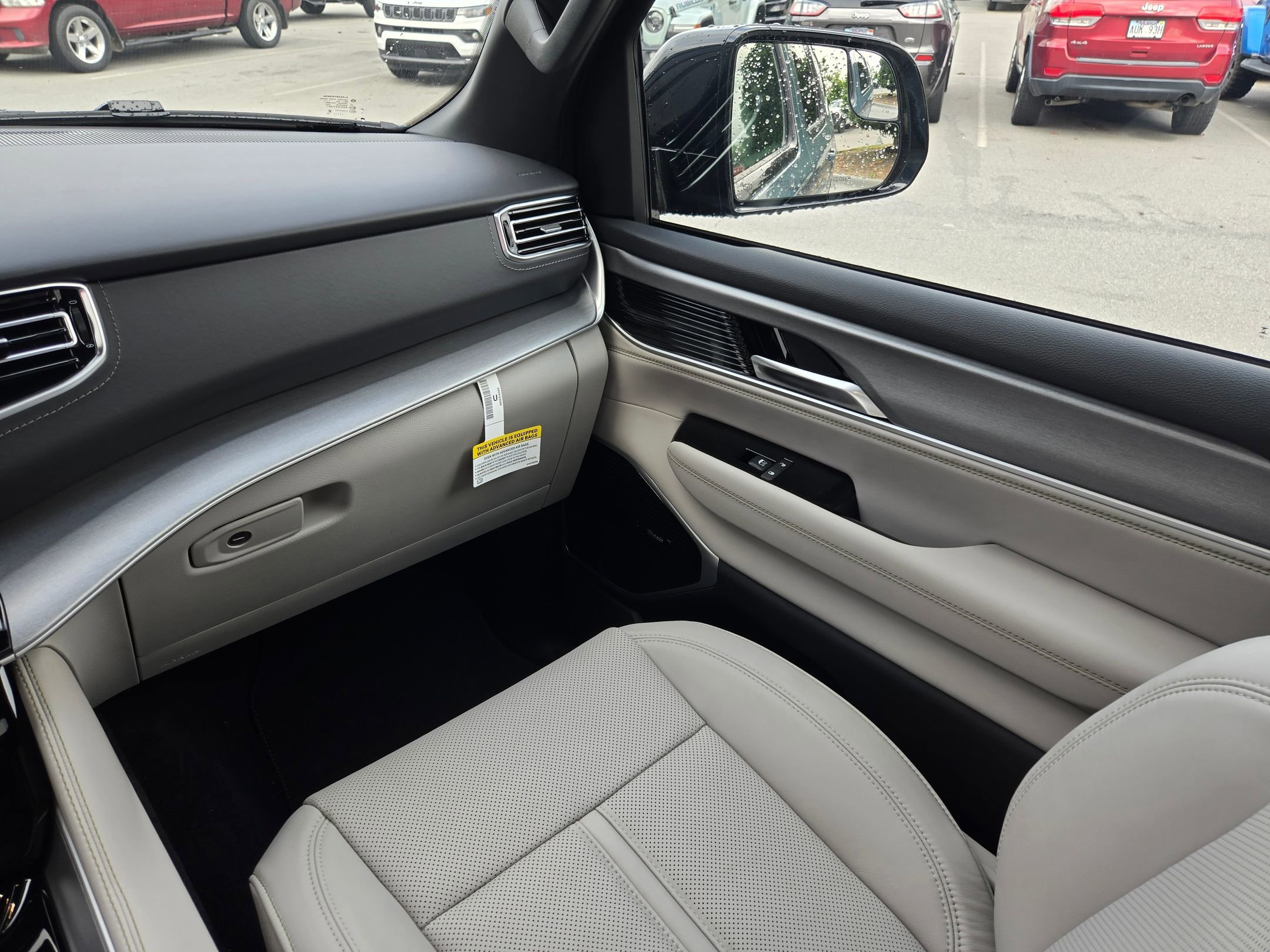New 2026 Steel Blue Exterior Paint Jeep Limited Reserve image 11