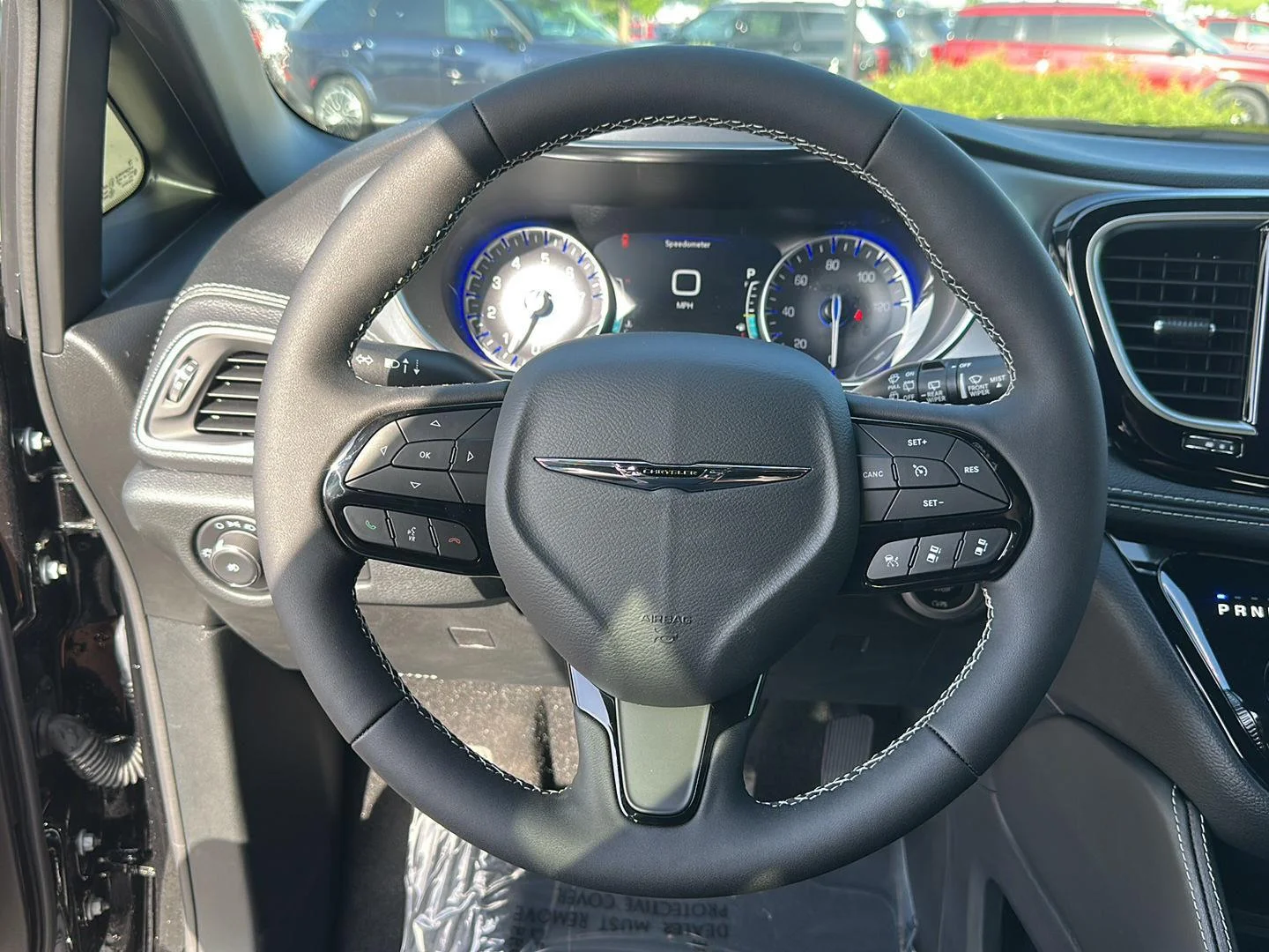 2026 Chrysler Pacifica Limited - Photo 14