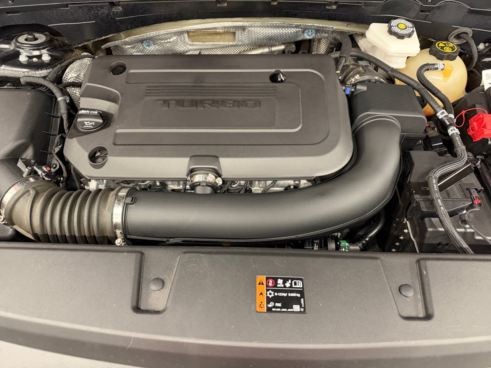 Used 2023 Ebony Twilight Metallic Buick Essence image 30