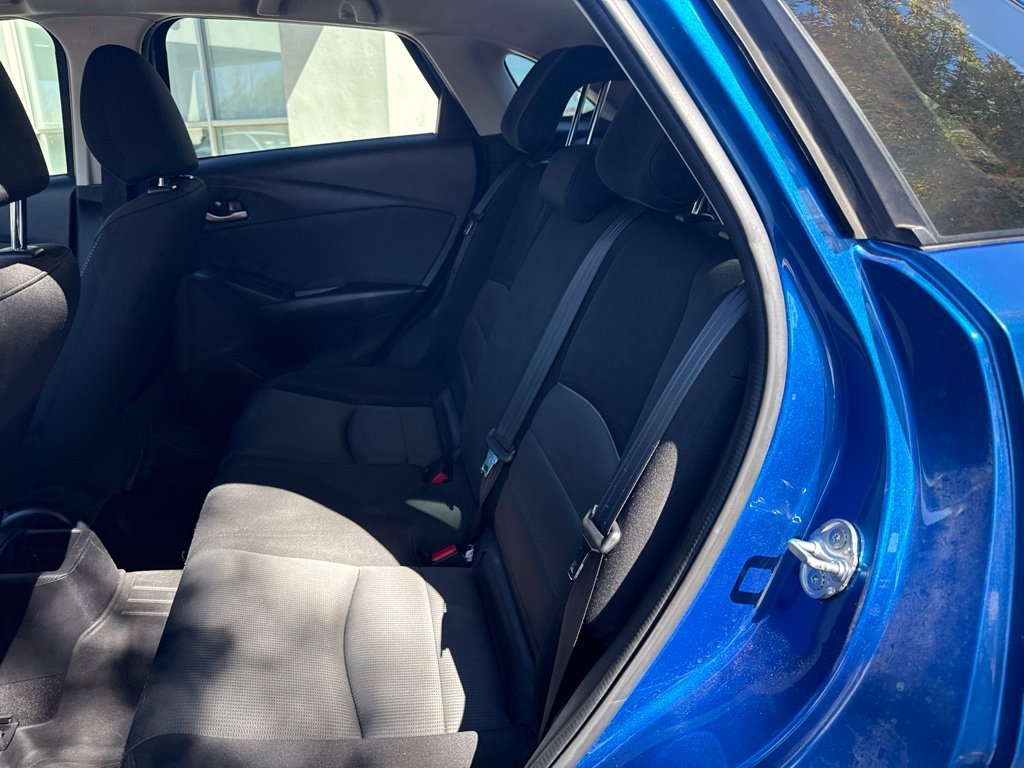Used 2016 Blue Mazda Sport image 16