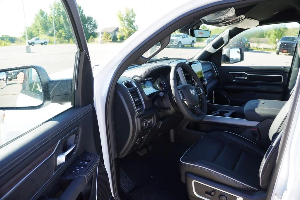New 2026 Bright White Clear-Coat Exterior Paint RAM Laramie image 10