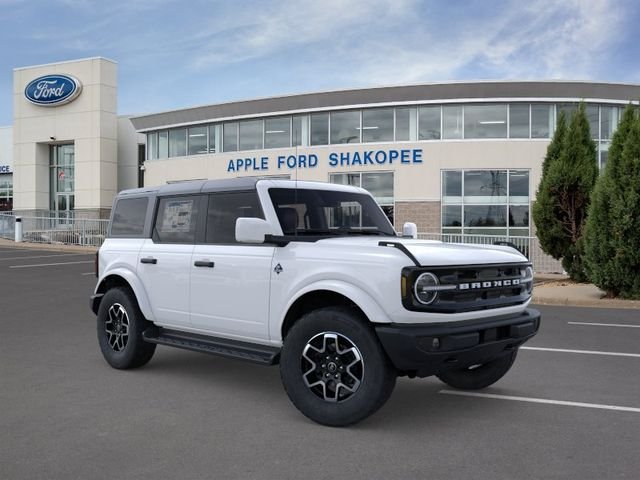 New 2026 White Ford Outer Banks image 7