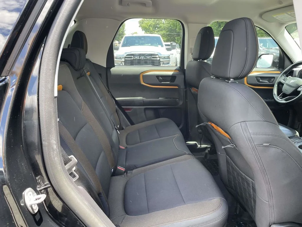Used 2023 Black Ford Badlands image 17