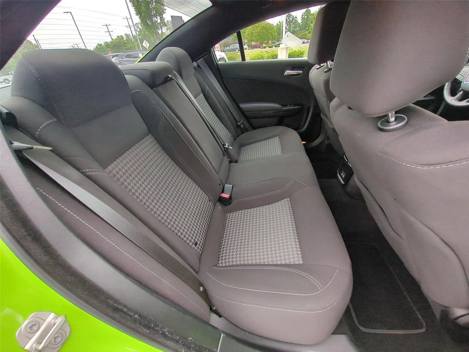 Used 2023 Sublime Metallic Clearcoat Dodge SXT image 34