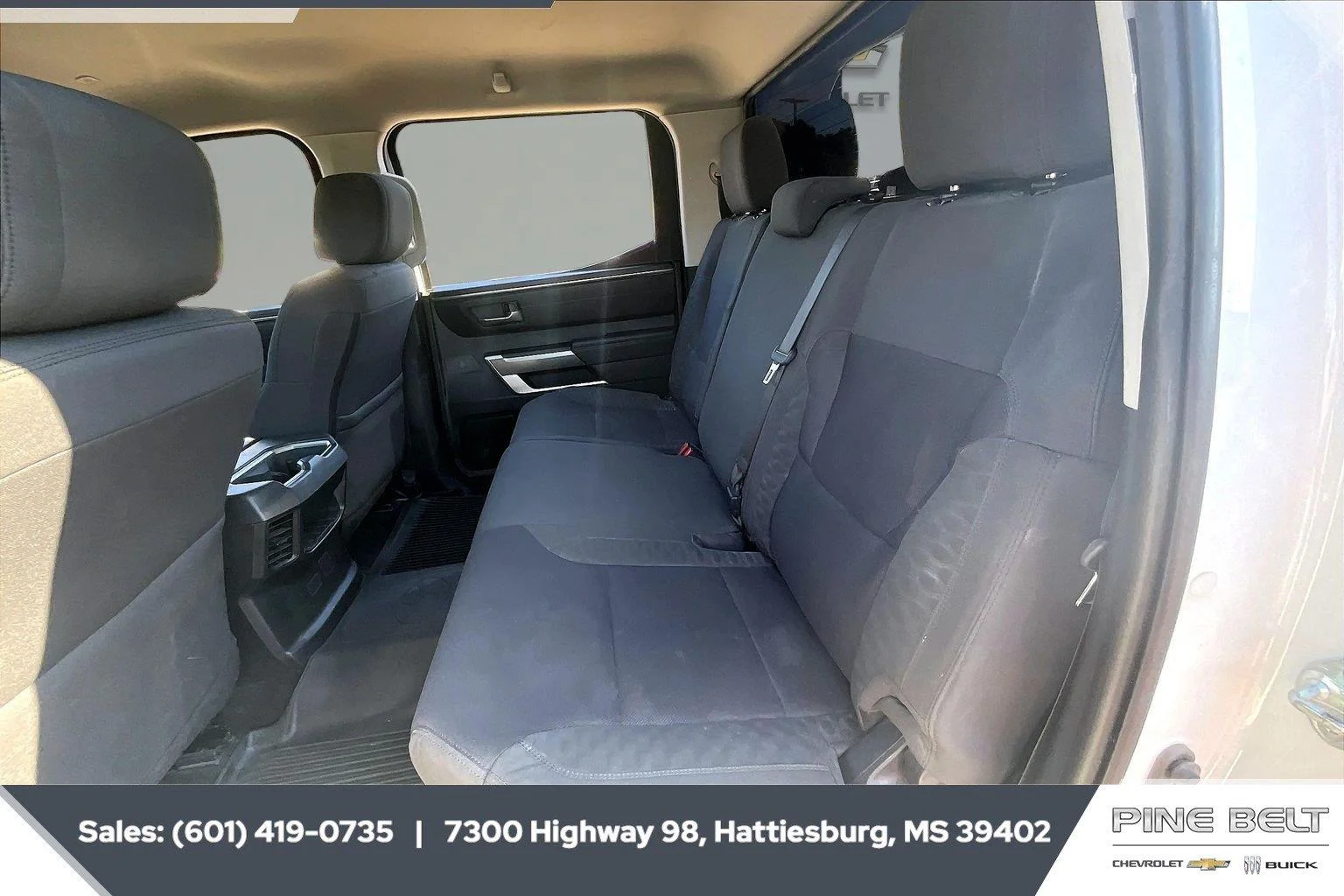 Used 2023 Ice Cap Toyota SR5 image 20