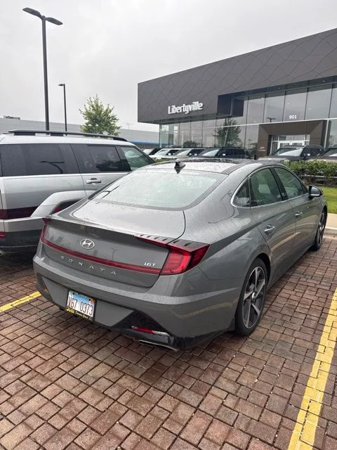 Used 2021 Gray Hyundai SEL Plus image 7