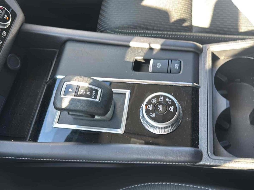 Used 2024 Gray Mitsubishi ES image 41