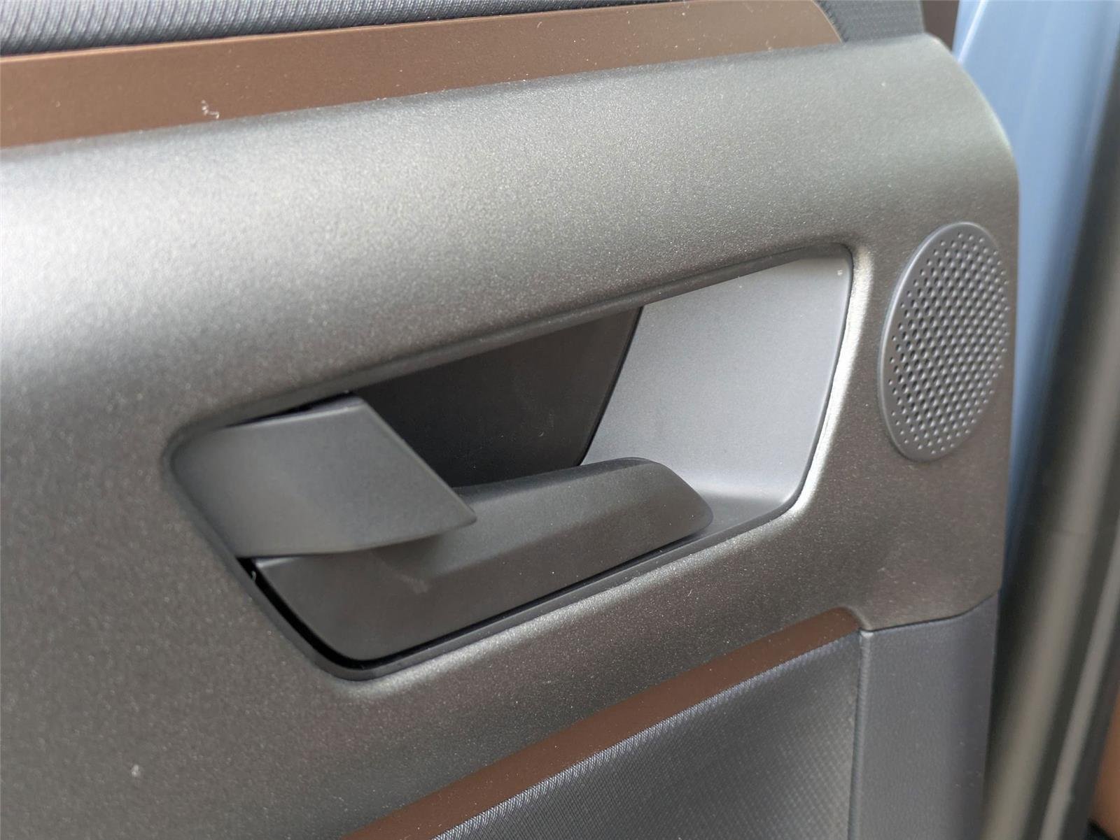New 2025 Azure Gray Metallic Tri-Coat Ford Outer Banks® image 33