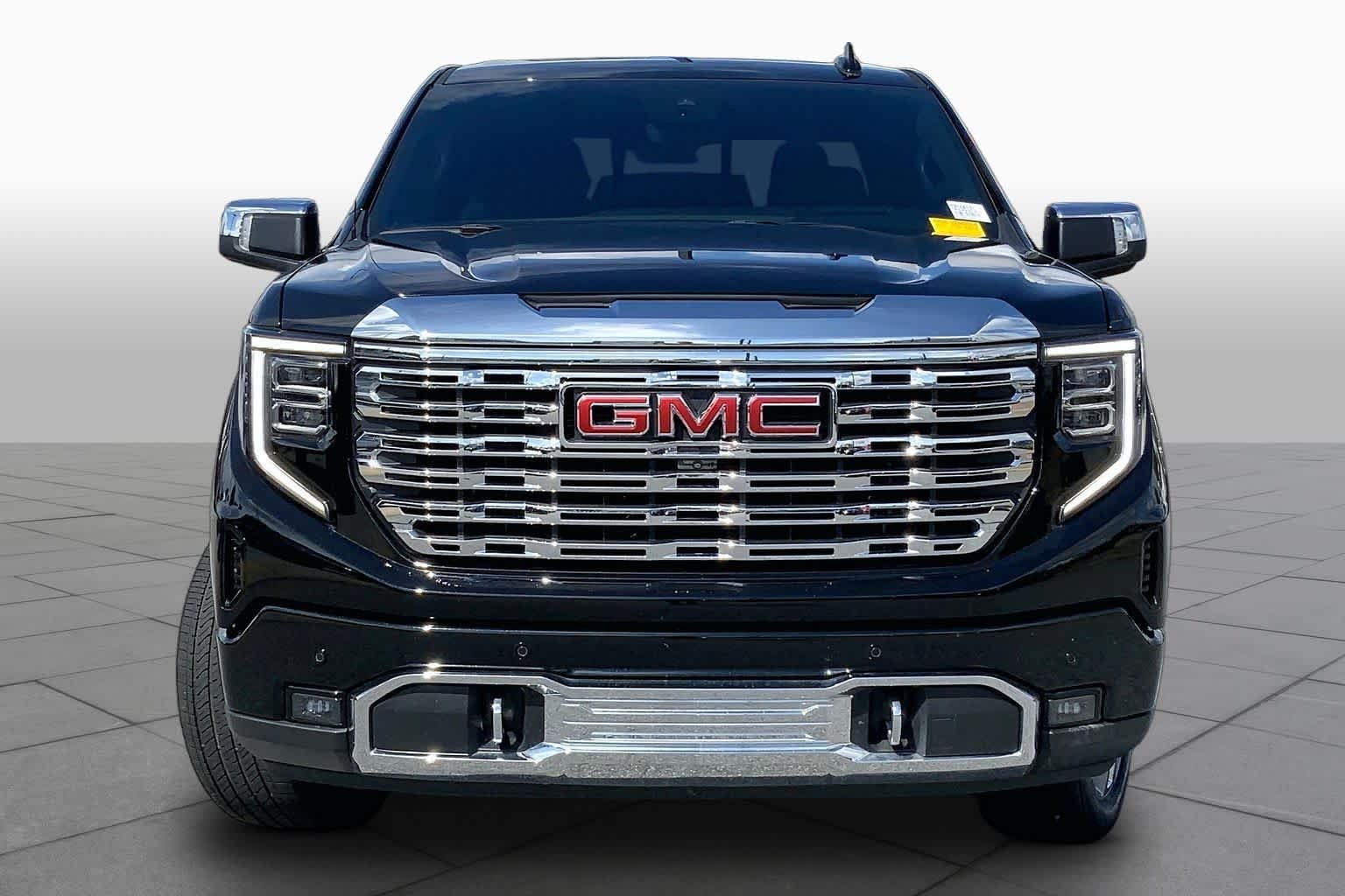 Certified Used 2026 Onyx Black GMC Denali image 4