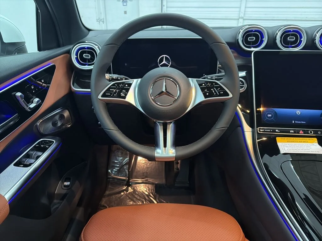 Used 2026 White Mercedes-Benz GLC 300 image 20
