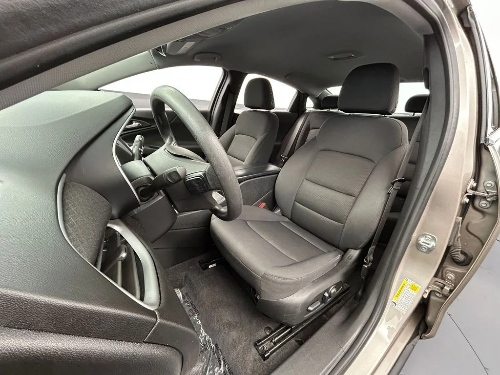 Used 2024 Mineral Gray Metallic Chevrolet LT image 42