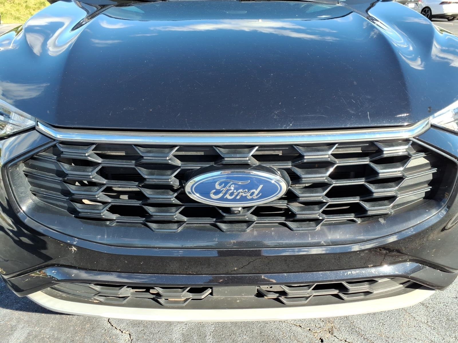 Used 2023 Agate Black Metallic Ford ST-Line Select image 15