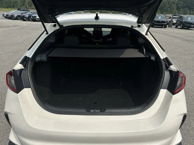 Used 2024 White Honda  image 23