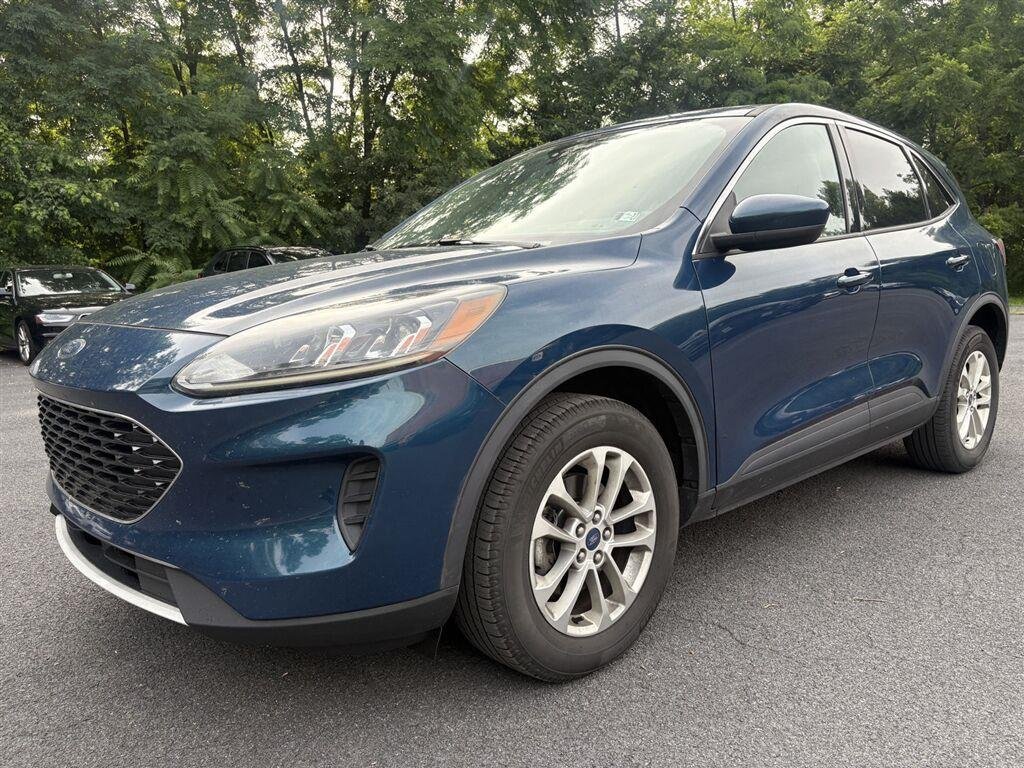 Used 2020 Dark Ford SE image 7