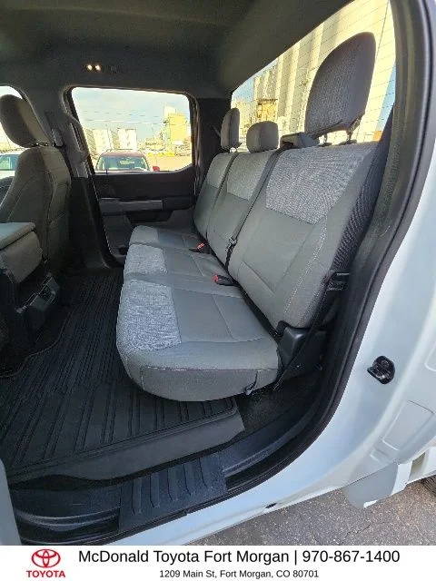 Used 2022 White Ford XLT image 15