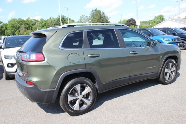 Used 2019 Green Jeep Limited image 28