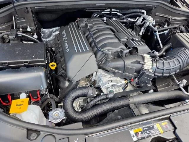 New 2027 Pitch-Black Exterior Paint Dodge R/T image 44