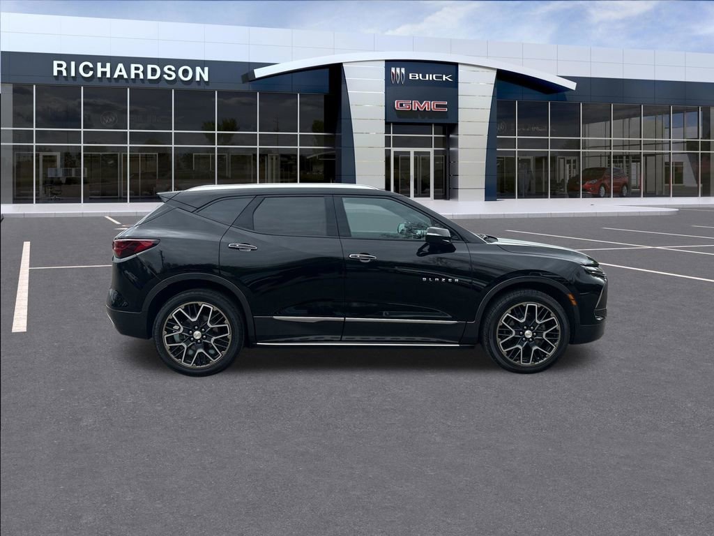 Used 2023 Black Chevrolet Premier image 7