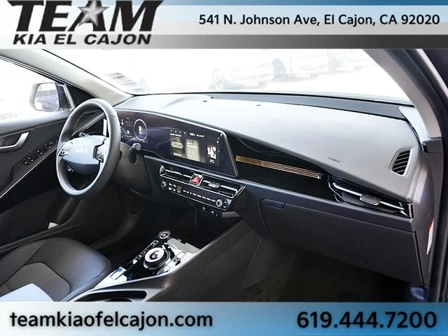 New 2026 Black Kia Wind image 11