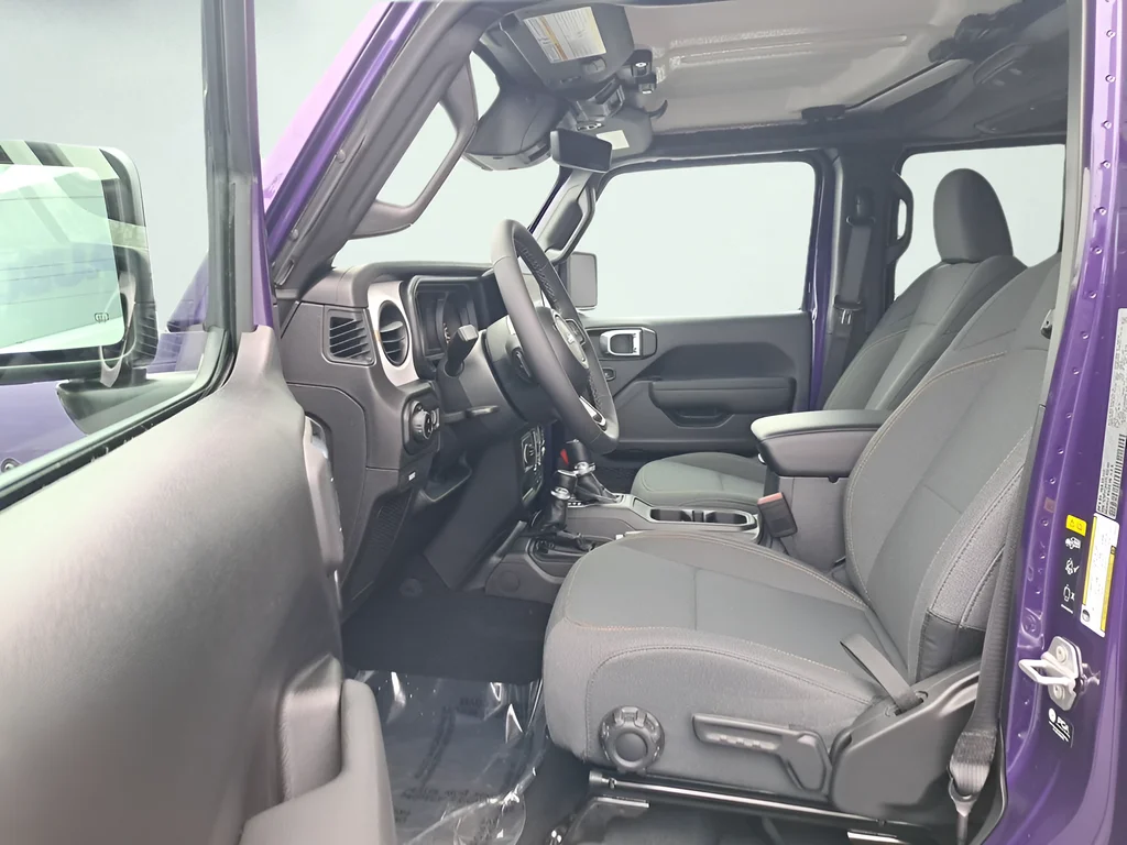 New 2026 Reign Exterior Paint Jeep Sport S image 10