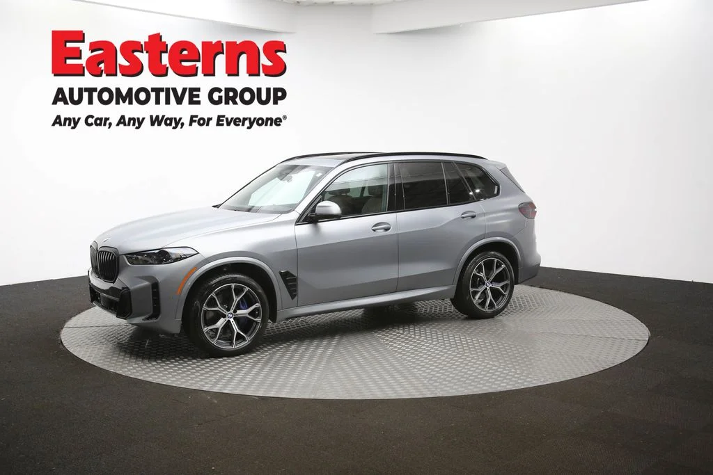 Used 2025 Gray BMW xDrive40i image 58