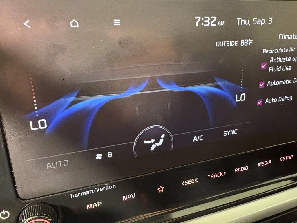 Used 2023 Black Kia GT image 31