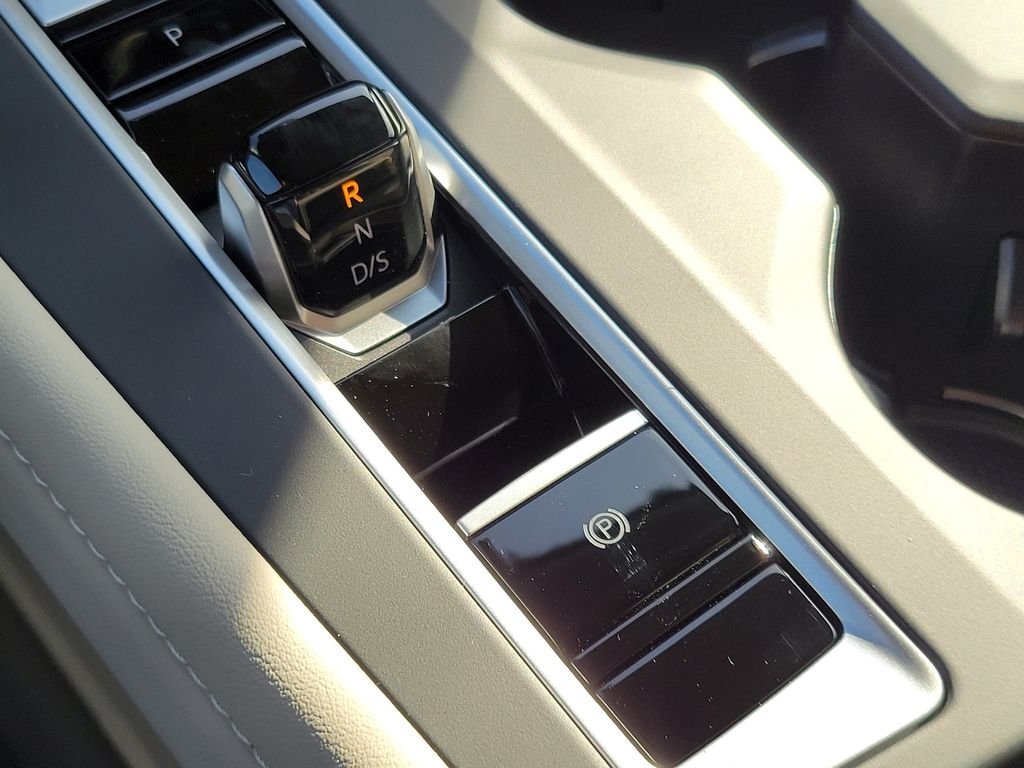 New 2026 Silver Volkswagen 2.0T SE image 17