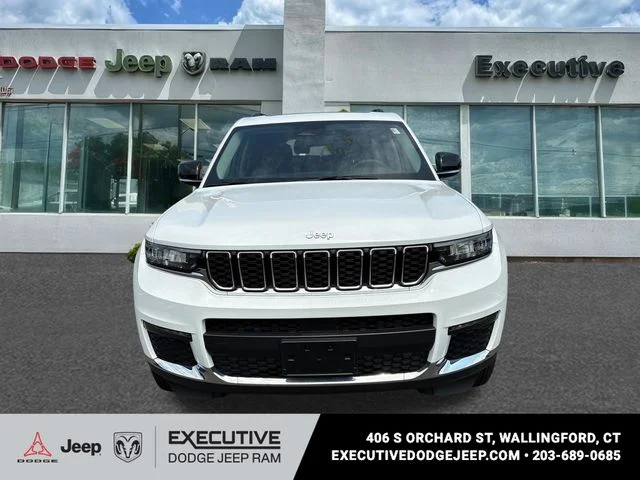 Used 2023 White Jeep Limited image 6