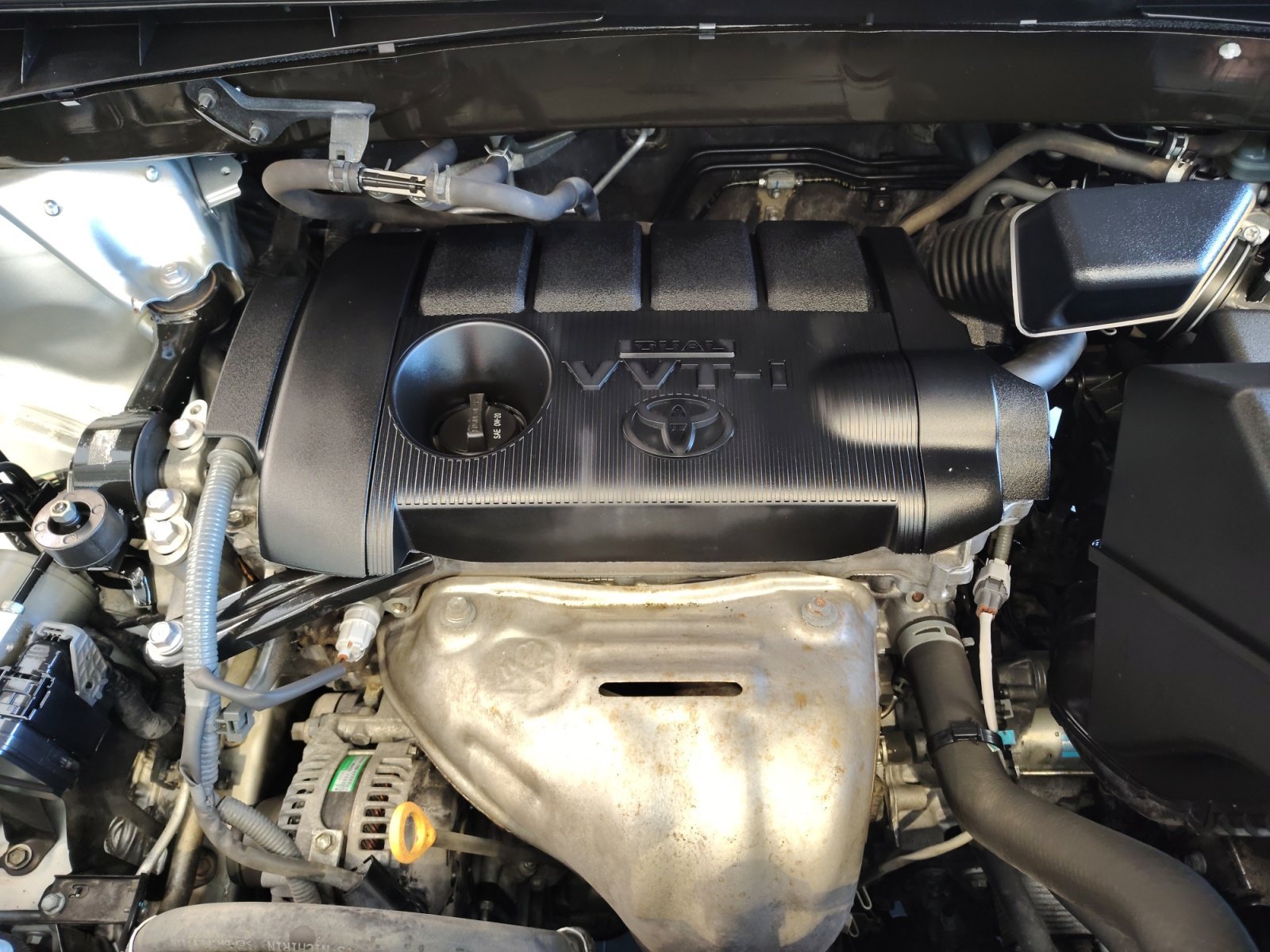 Used 2017 Celestial Silver Metallic Toyota LE image 27