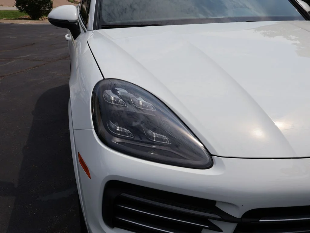 Used 2020 White Porsche  image 15