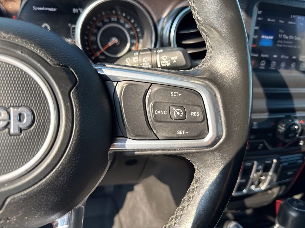 Used 2021 Red Jeep Unlimited Sahara Altitude image 47