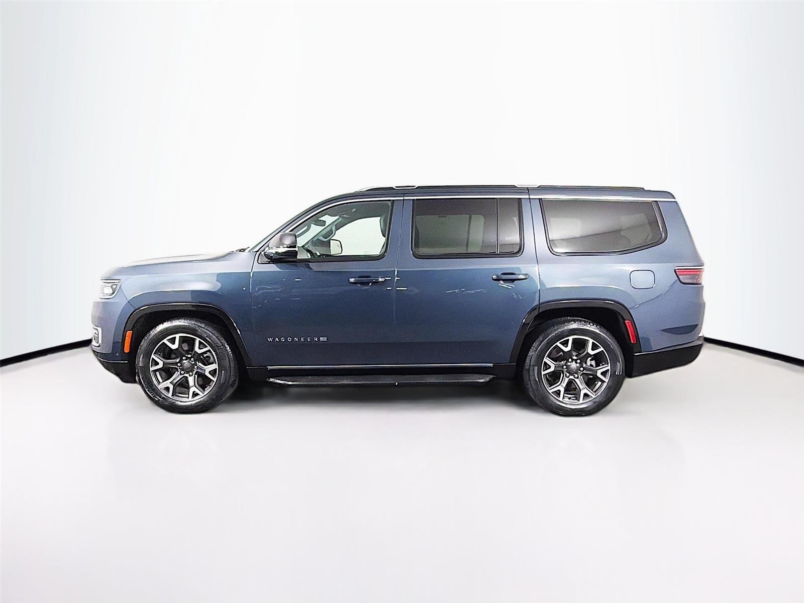 Used 2024  Jeep Series III image 4
