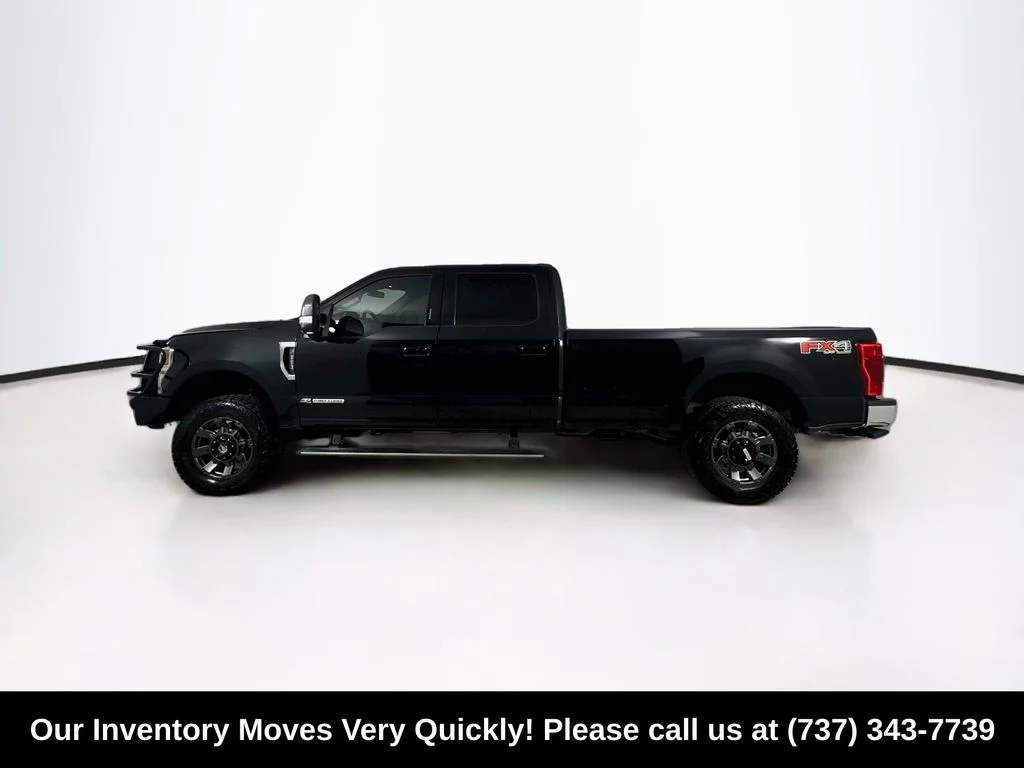 Used 2020 Black Metallic Ford Lariat image 4