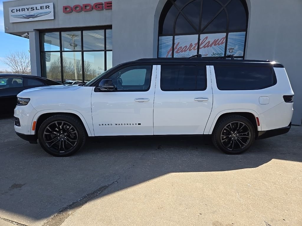 Used 2024 White/off-white Jeep Series II image 5