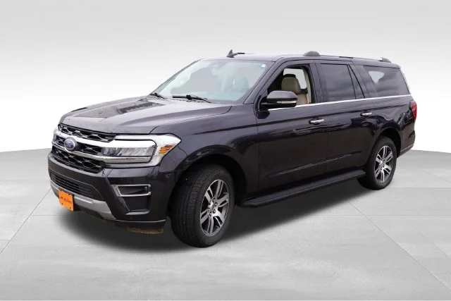 Used 2024 Gray Ford Limited image 11