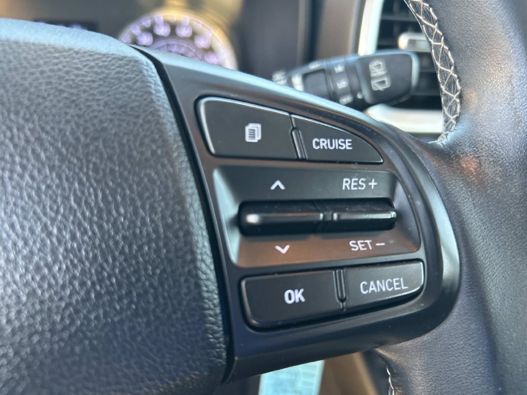 Used 2022 Green Hyundai SEL image 29