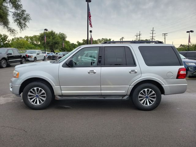 Used 2017 Ingot Silver Ford XLT image 39