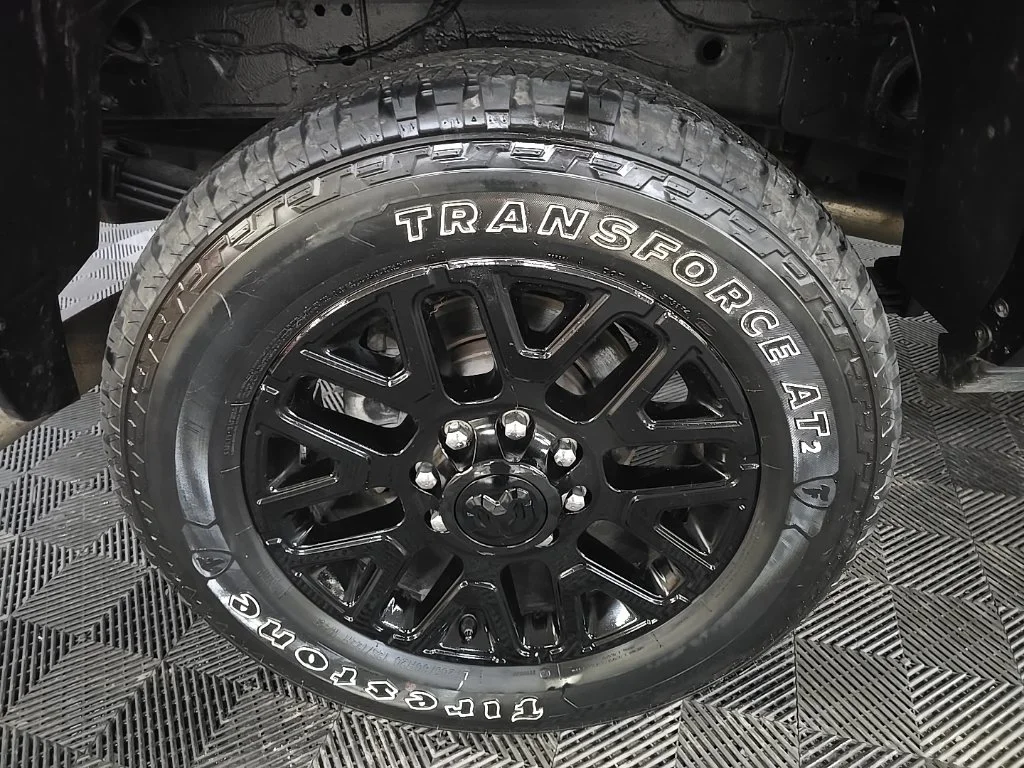 Used 2025 Black Ram Limited image 13