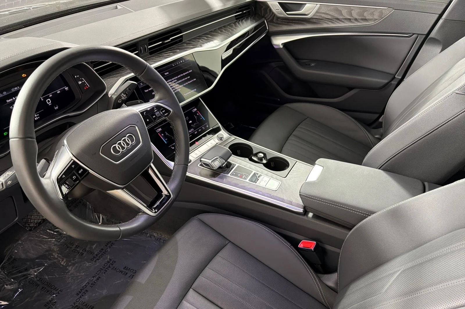 Used 2025 Mythos Black Metallic Audi Premium 55 TFSI quattro image 9