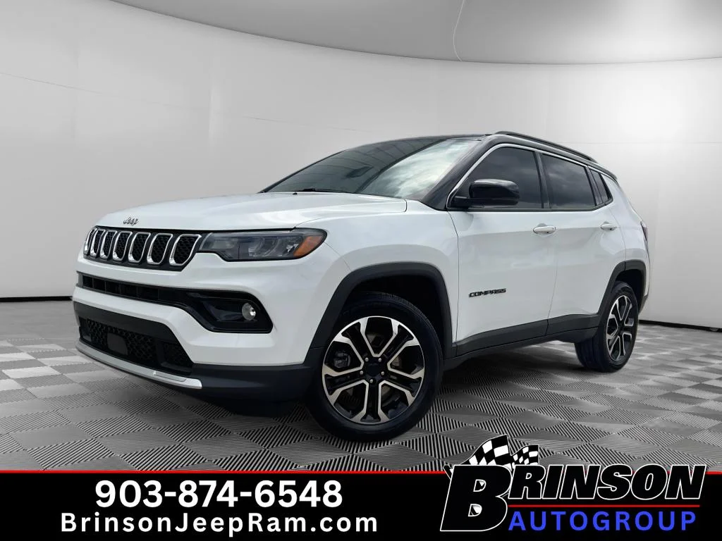 2023 Jeep Compass Limited 4X4's photo