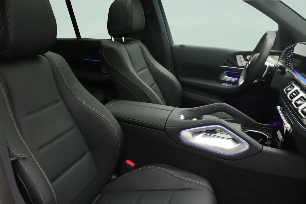 New 2026 Selenite Grey Metallic Mercedes-Benz 580 4MATIC® image 7