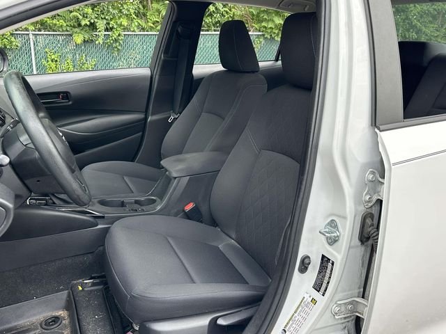 Used 2023 White Toyota LE image 14