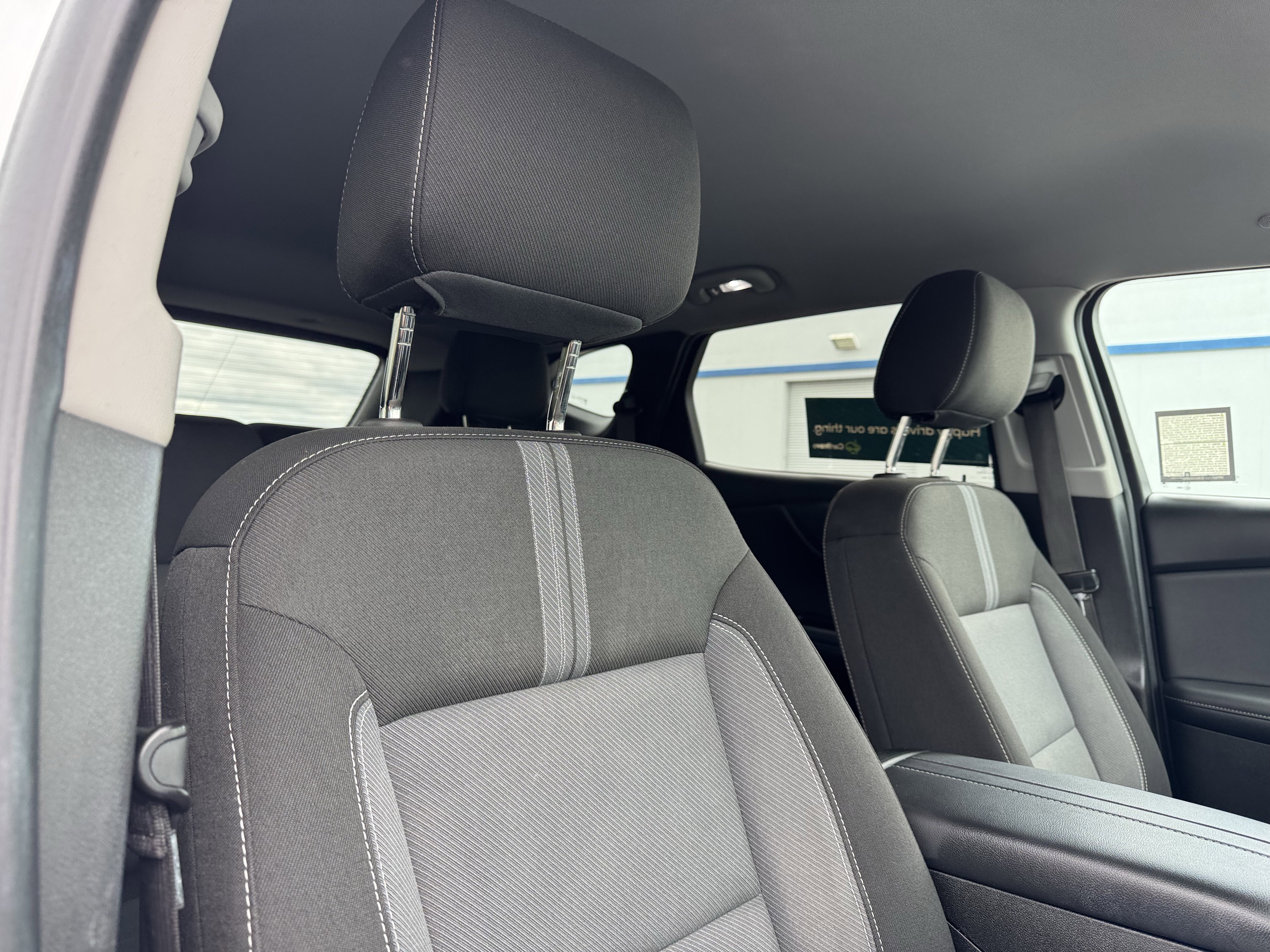 Used 2023 Summit White Chevrolet 2LT image 20
