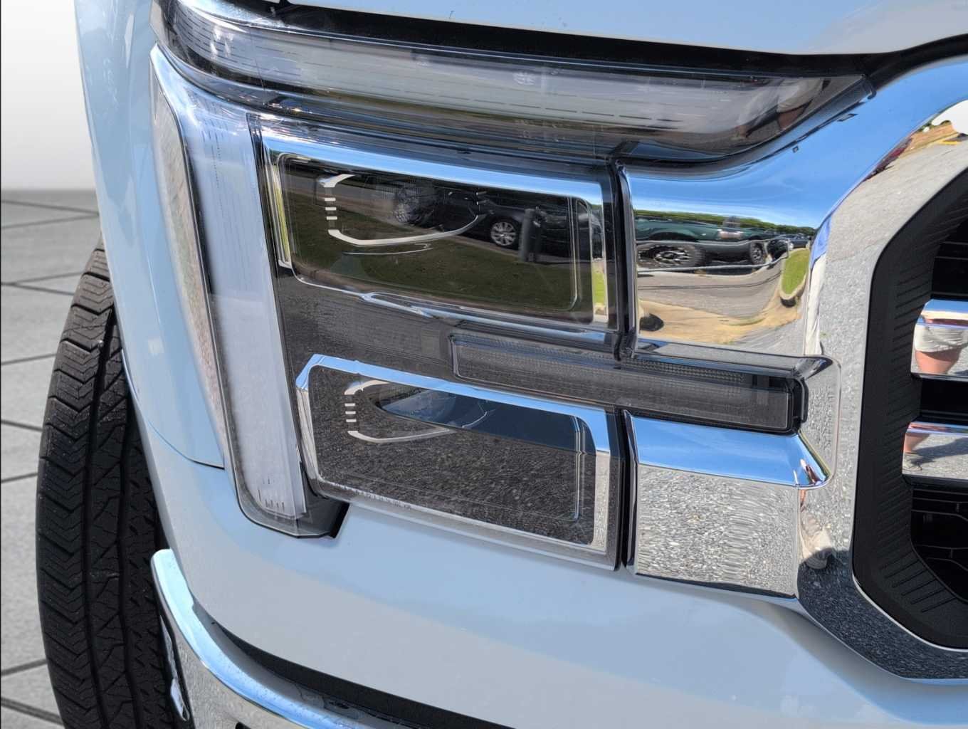 2025 Ford F-150 Lariat - Photo 14