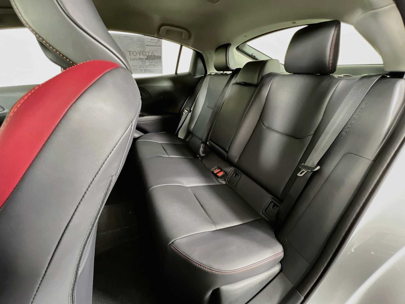 2026 Toyota Prius Plug-In Hybrid — photo 14